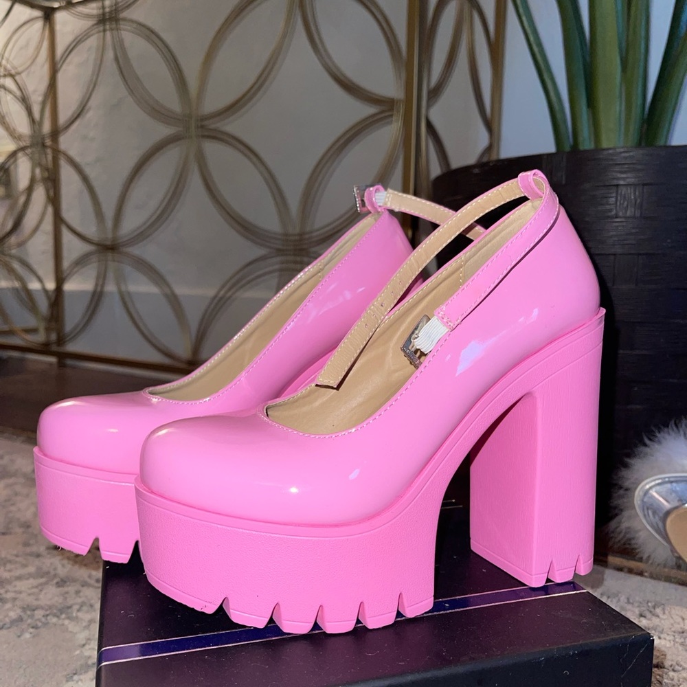 Shoes only worn once